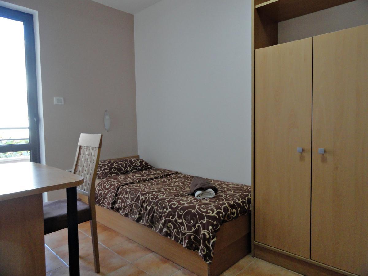 Apartments Mare Budva Quarto foto