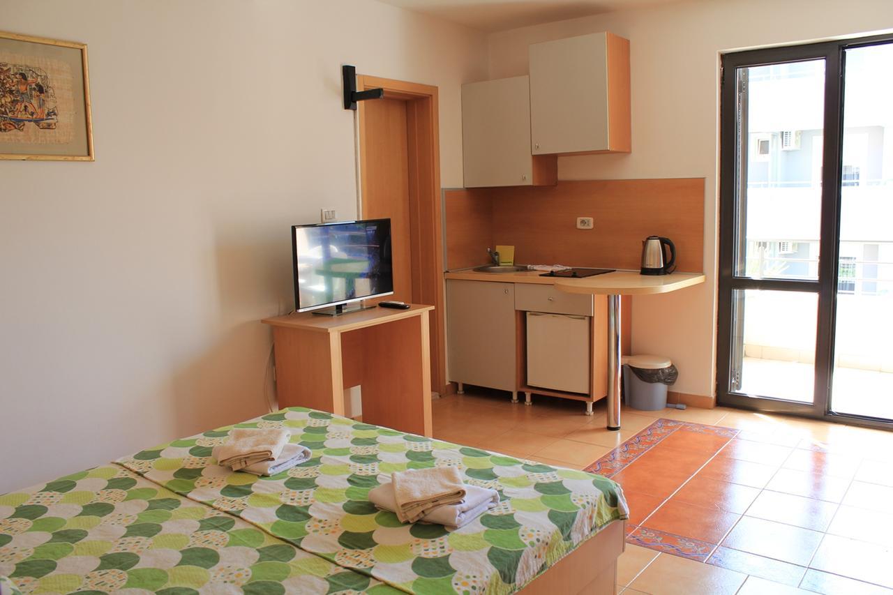 Apartments Mare Budva Quarto foto